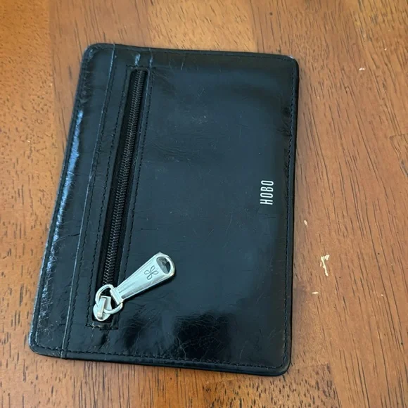 Hobo Euro Slide Card Case in polished black leather - Picture 4 of 8